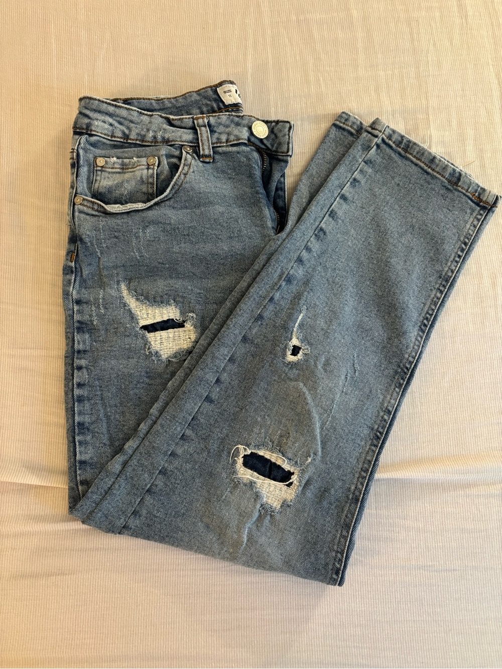 Women's Straight-Leg Distressed Denim Jeans - Light Blue